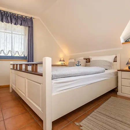 Neue Reihe 40 Haus Sonnenhof Zingst